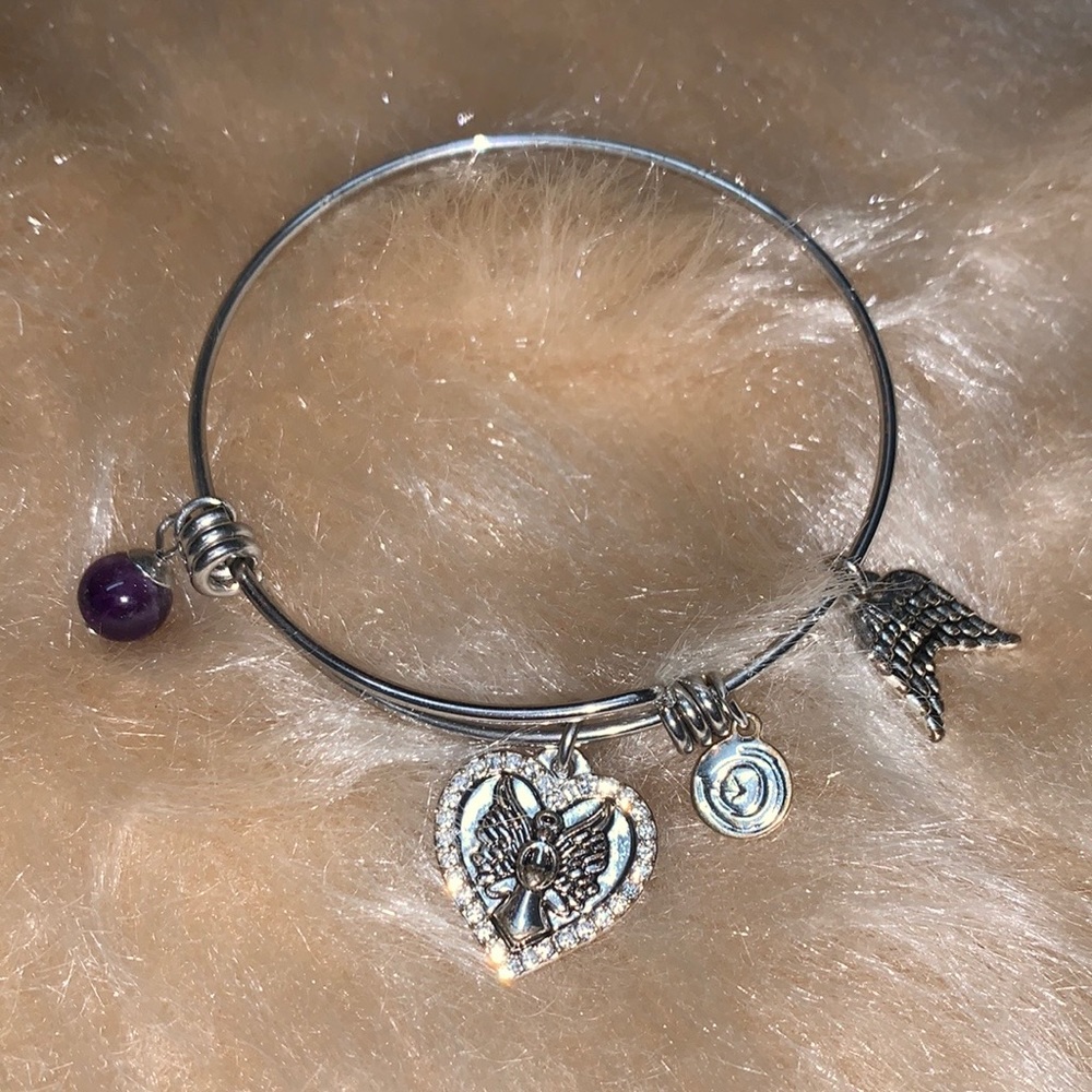 Love This Life Bangle - Picture 2 of 9